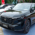 La CR-V combina alta demanda con vulnerabilidades en el sistema de llaves. Ladrones utilizan herramientas para reprogramar llaveros y acceder fácilmente a unidades estacionadas, sobre todo en lugares públicos.