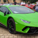 El Lamborghini Huracán Performante monta un motor V10 atmosférico que entrega un sonido muy característico y extremadamente alto.

Con mediciones que pueden superar los 109 dB, su sonido evoluciona a lo largo del régimen de giro, ofreciendo una banda sonora muy agresiva.