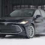 El Toyota Avalon destaca como una excelente opción de segunda mano. Con muy pocas quejas registradas y altas valoraciones en fiabilidad, es ideal para largos viajes y uso intensivo en carretera.