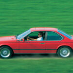 Elegante, robusto y con motores seis cilindros muy valorados. Las versiones 635 CSi son las más buscadas, y el M635 ya es pieza de colección.