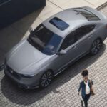 El Toyota Prius 2025 sigue siendo referencia en eficiencia híbrida. Además de su bajo consumo, ofrece un coste de mantenimiento muy reducido y un 12,6% de probabilidades de alcanzar las 250.000 millas, consolidando su fama de coche eterno.