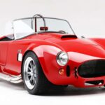 El Factory Five Mk4 Roadster, desde 20.990 dólares, recrea el legendario Shelby Cobra. Es uno de los kits más populares por su equilibrio entre costo, facilidad de armado y prestaciones.