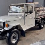 El 14B representa la evolución de los motores diésel más tradicionales de Toyota. Con 3.7 litros y cuatro cilindros, este propulsor apostaba por la inyección directa para mejorar la eficiencia sin comprometer la durabilidad. Fue ampliamente utilizado en vehículos industriales y pick-ups como el Bandeirante brasileño, donde demostró ser prácticamente indestructible.