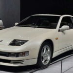 Uno de los más icónicos. Con un V6 biturbo de 300 CV y dirección en las cuatro ruedas (HICAS), el Z32 compitió directamente con deportivos europeos mucho más caros.