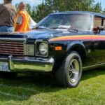 Para quienes buscan un coupé americano con motor delantero y propulsión trasera, el Dodge Aspen es una alternativa real a Mustang o Camaro clásicos, hoy mucho más caros. Montó motores seis cilindros y V8, y mantiene el ADN estadounidense setentero. Todavía se encuentran unidades interesantes desde 4.950 dólares.