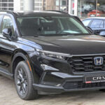 El Honda CR-V destaca por costes bajos y mecánica resistente. Ideal para uso familiar continuo sin sobresaltos.