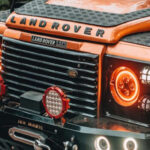 Con 0,1% de probabilidad, Land Rover vende aventura y capacidad todoterreno, pero los datos muestran que raramente superan los 400.000 km. Incluso modelos icónicos como Defender o Discovery quedan lejos de las cifras de durabilidad de marcas como Toyota.