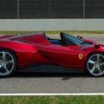 El Ferrari Daytona SP3 monta un V12 atmosférico de 6.5 litros con 829 CV, siendo el motor de combustión más potente jamás producido por Ferrari. Su desarrollo incluye soluciones como recubrimientos DLC y componentes ultraligeros para reducir fricción.