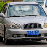 El Hyundai Sonata puede parecer una opción atractiva, pero algunos motores presentan consumo excesivo de aceite y fallas internas. En ciertos casos, esto termina en reemplazos completos de motor. El historial de mantenimiento es clave si se considera este modelo.