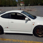 Considerado uno de los mejores tracción delantera de la historia. Ligero, preciso y con un B18C de altas revoluciones, el DC2 es una base casi perfecta. Muy buscado para track builds y proyectos puristas.