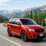 El Dodge Journey es un SUV familiar práctico, pero con reputación irregular en fiabilidad mecánica.

Los problemas más habituales están relacionados con el sistema de frenos y el rendimiento del motor.

Con el paso del tiempo, su mantenimiento puede volverse más caro de lo previsto.