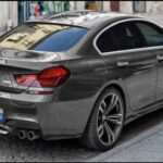 El BMW M6 Hurricane CS Ultimate escala hasta los 800.000 dólares con una cifra impresionante de 1001 hp. Este modelo lleva el concepto al extremo, con prestaciones comparables a hiperdeportivos como Bugatti.