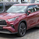 El Toyota Highlander, especialmente con motor V6, es conocido por superar los 400.000 km. Espacioso y extremadamente consistente.