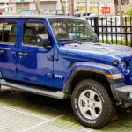 El Jeep Wrangler es divertido, pero no necesariamente confiable como usado. Alto consumo, mantenimiento frecuente y reparaciones costosas son comunes. Si no fue bien cuidado, puede convertirse en un gasto constante más que en una inversión.