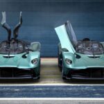 El Aston Martin Valkyrie lidera esta lista con un V12 atmosférico de 6.5 litros que alcanza los 1.000 CV. Desarrollado por Cosworth, este motor ofrece cifras y sensaciones propias de un Fórmula 1, incluyendo un régimen de giro superior a las 11.000 rpm.