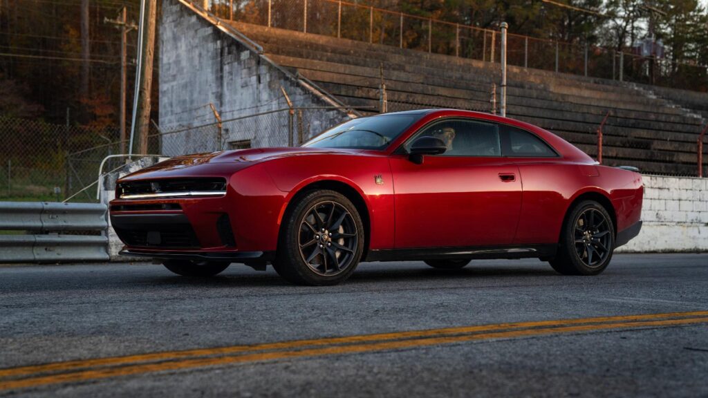 Dodge Charger 2026: Cuándo llega a México y a qué precio
