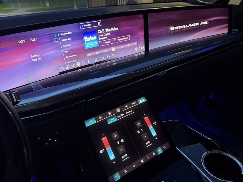 Cadillac Escalade IQL