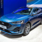 El popular Ford Focus suma igualmente 68 muertes por millón. La mayoría se producen en accidentes con múltiples vehículos, lo que evidencia exposición frecuente a escenarios urbanos y de tráfico intenso.