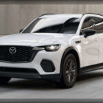 El Mazda CX-5 ha logrado destacar entre los SUV compactos gracias a un interior de gran calidad, tacto de conducción deportivo y una fiabilidad superior a buena parte de sus rivales. Es una alternativa muy equilibrada para quienes quieren algo más refinado sin disparar presupuesto.