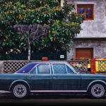 El Chrysler España 3700 fue uno de los automóviles más grandes y lujosos producidos en España durante los años 70. Derivado de los Dodge Dart ensamblados localmente, equipaba motores de seis cilindros y llegó a convertirse en el vehículo preferido de numerosos funcionarios y altos cargos gubernamentales. Sin embargo, las crisis energéticas y la apertura del mercado a modelos importados terminaron acelerando su desaparición.