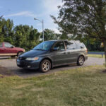 La Honda Odyssey (1999-2004) era perfecta para familias por espacio y confort, aunque escondía uno de los problemas más graves de la marca: transmisiones automáticas extremadamente frágiles. Numerosas unidades sufrían averías antes de alcanzar los 160.000 kilómetros.