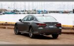 El Lexus LS 500 usado que humilla al Toyota RAV4 nuevo: lujo V6 por el mismo precio.