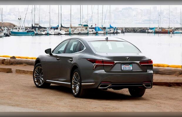 El Lexus LS 500 usado que humilla al Toyota RAV4 nuevo: lujo V6 por el mismo precio.