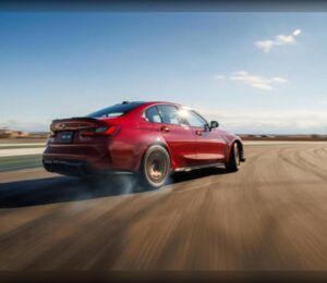 BMW sorprende al mundo: el nuevo M3 CS manual y tracción trasera es el último gran homenaje a los puristas.