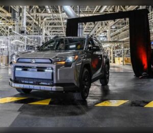 Toyota podría devolver miles de millones a sus clientes tras una histórica demanda por los aranceles.