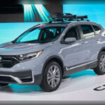 El Honda CR-V registró 99.437 unidades vendidas durante el primer trimestre de 2026, una cifra que le permitió superar ampliamente al Toyota RAV4 y colocarse como el SUV más vendido del mercado estadounidense. El resultado supone uno de los cambios más relevantes dentro del segmento en los últimos años.