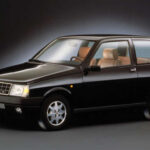 Lanzado en 1985 como Autobianchi Y10 en Italia y Lancia Y10 en el resto de Europa, este pequeño utilitario introdujo el concepto de 