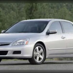 El Honda Accord sigue siendo uno de los sedanes más valorados del mercado gracias a su durabilidad y eficiencia. Con un coste medio de reparación de 121 dólares, este modelo japonés continúa ofreciendo una de las mejores combinaciones entre fiabilidad, valor de reventa y ahorro en mantenimiento dentro del mercado de segunda mano.