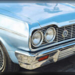El Chevrolet Impala fue durante décadas uno de los sedanes de tamaño completo más representativos de Estados Unidos. Además de convertirse en un habitual de las familias, también destacó como vehículo policial y taxi gracias a su amplitud, fiabilidad y comodidad. Las últimas generaciones ofrecían un interior muy refinado, pero el cambio de preferencias del mercado terminó poniendo fin a una historia de más de medio siglo.