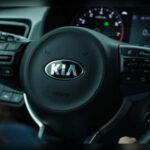 Kia ha experimentado una evolución espectacular durante los últimos años. Gracias a una mejora constante en los procesos de fabricación y control de calidad, modelos como el Sorento y el Optima han elevado considerablemente la imagen de la marca, situándola entre los fabricantes más fiables y valorados por los consumidores.
