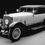 El Mercedes 28/95 representó uno de los automóviles más avanzados de su tiempo gracias a su motor de seis cilindros y 7,3 litros equipado con árbol de levas en cabeza, una tecnología extremadamente poco común en aquellos años. Su producción fue suspendida por el inicio de la Primera Guerra Mundial, aunque regresó al mercado tras el conflicto y permaneció en fabricación hasta 1924.