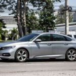 El Honda Accord continúa siendo uno de los sedanes más populares del mercado estadounidense y también uno de los más robados. Durante el periodo analizado se registraron 27.089 robos, destacando especialmente el modelo de 1997, que sigue siendo muy buscado por la facilidad con la que puede ser sustraído y por la demanda de sus piezas.