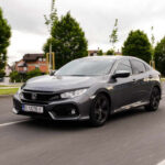 El Honda Civic ocupa el tercer lugar de la clasificación con 27.113 vehículos robados. Su enorme presencia en las carreteras estadounidenses y el elevado interés por sus componentes mecánicos hacen que siga siendo un objetivo frecuente para las bandas especializadas, especialmente las unidades fabricadas en el año 2000.
