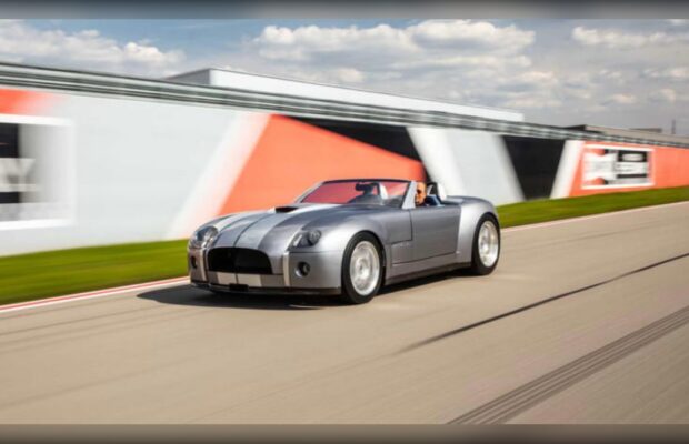 El Ford Shelby Cobra Concept que nunca llegó a fabricarse hoy vale una fortuna: el prototipo olvidado que alcanzó los 2,64 millones de dólares.