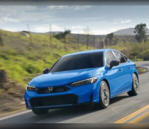 Probé varios híbridos y este es el coche que compraría sin dudar: el Honda Civic Hatchback 2026.