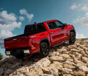 Toyota cambia de estrategia con la Tundra: no todos los motores V6 serán reemplazados y crece el enfado de los propietarios.