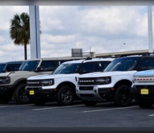 Alerta en la industria: más de 300 retiros de vehículos en 2026 y Ford emite avisos que recomiendan no conducir.