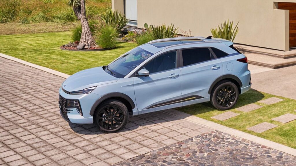 JAC 6 2027 en México: Precios y análisis del SUV versión híbrido y gasolina
