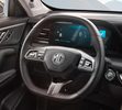 imageye___-_imgi_51_mg-hshev-interior-02-volante-01