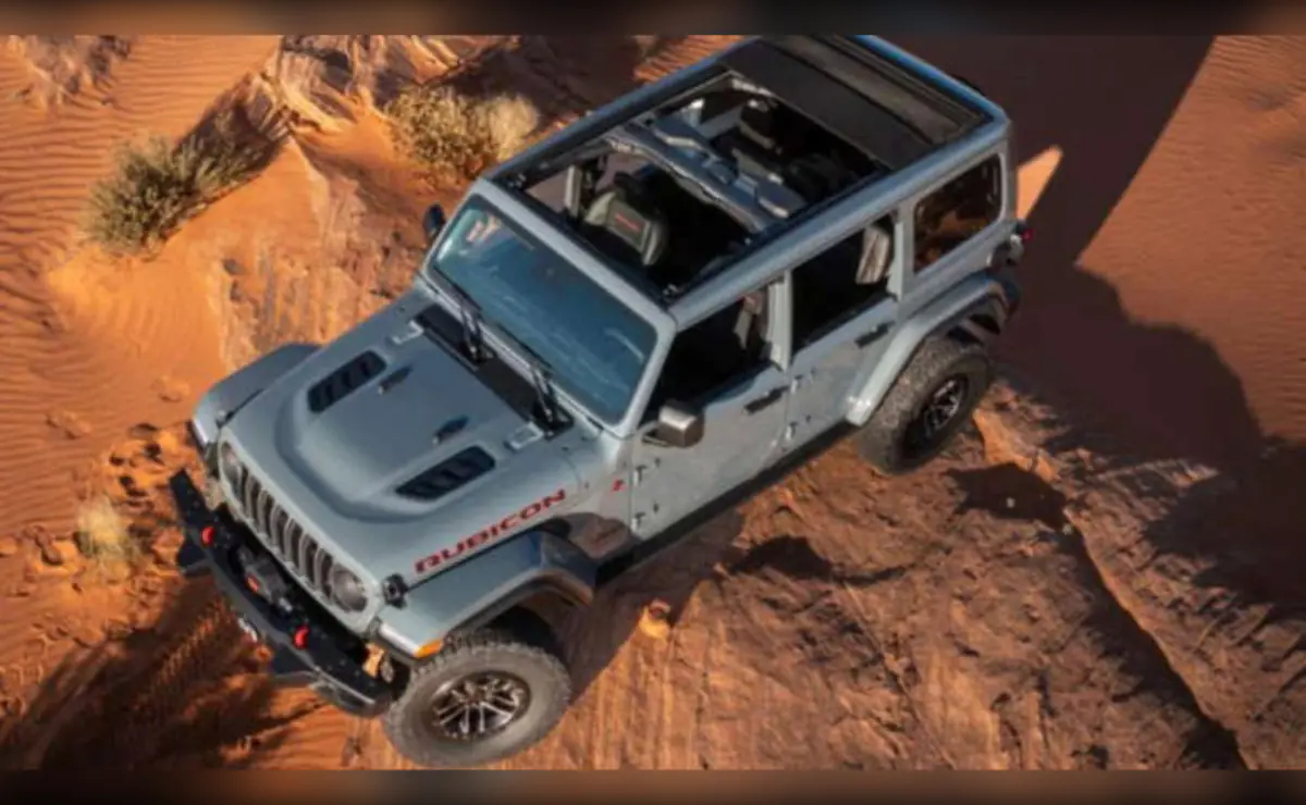 Pese a su prestigio como todoterreno, el Jeep Wrangler continúa registrando incidencias relacionadas con la dirección, la suspensión y el funcionamiento del motor. Algunos propietarios incluso informan de pérdidas de potencia que persisten después de sustituir la transmisión, comprometiendo la experiencia de conducción.