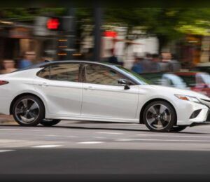 El Toyota Camry V6 se convierte en un tesoro: el sedán de 301 CV que desafía la depreciación y ya apunta a ser un clásico moderno.