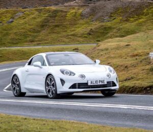 Alpine da el gran golpe al Porsche Cayman: su deportivo eléctrico supera una prueba clave mientras Porsche sigue acumulando dudas.