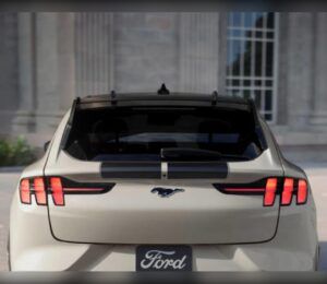 Ford sorprende con el Mustang Mach-E: las nuevas ofertas de julio que ponen en jaque a la competencia.