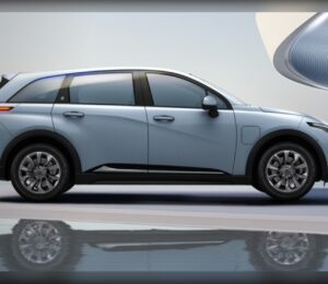 El gigante que fabrica los iPhone quería destronar a Tesla en EE. UU., pero un giro político frenó todos sus planes.
