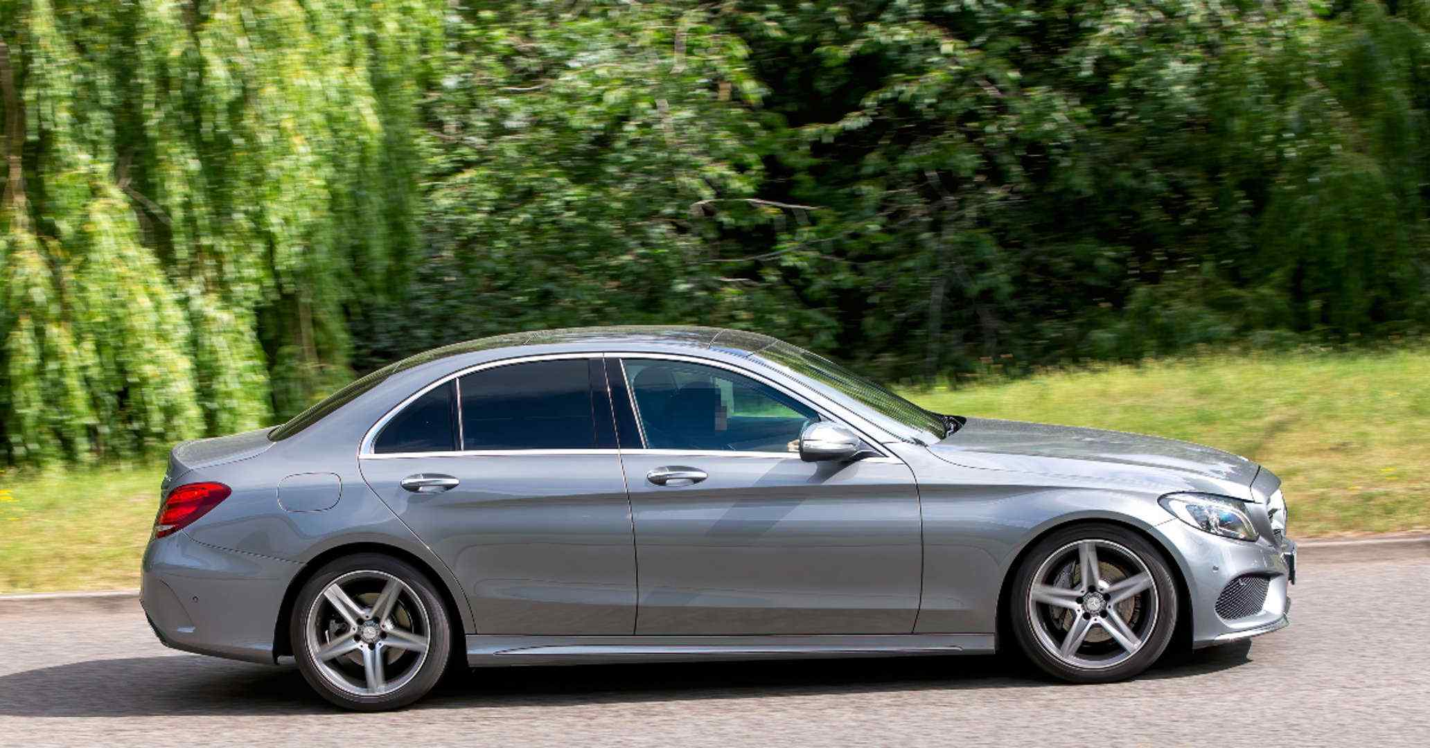 AUTO BARATO 1