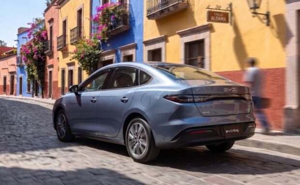Reseña BYD King 2027: cero gasolina en ciudad, 27 km/l en carretera
